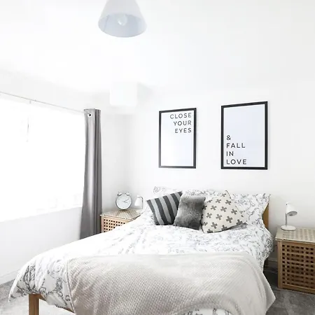 Willow Pateley Bridge